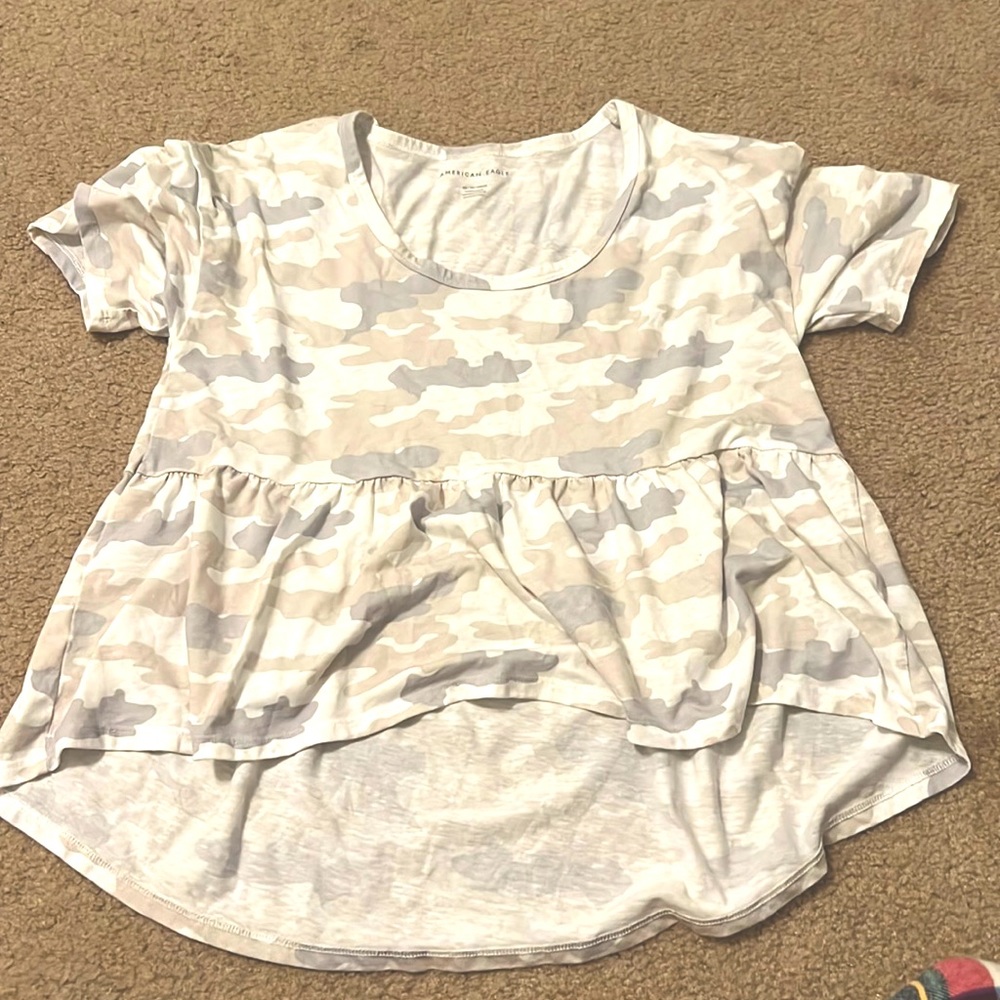AE Womens Flowy Blouse